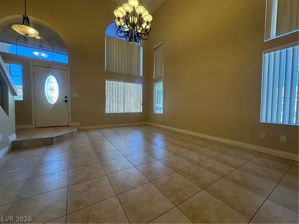 $2,400 | 16 Rising Sun Court, Henderson, NV 89074