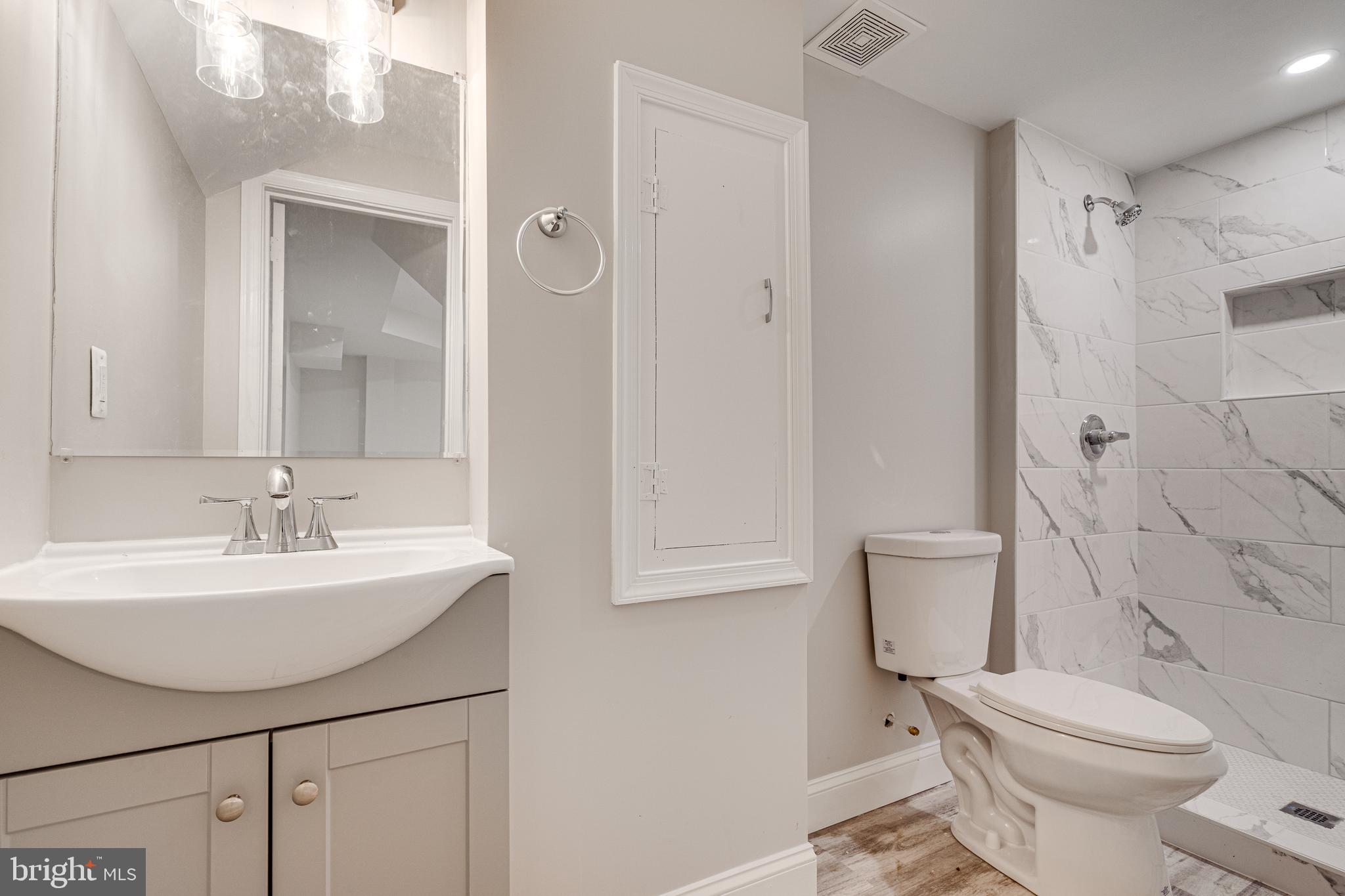 10233 Seven Locks Road Potomac, MD 20854 - Photo 23 of 33 New Lower Level Bath (Full Bath #3)