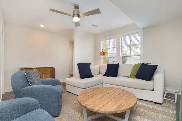 $799,000 | 120 North Barton Street, Unit B, New Buffalo, MI 49117