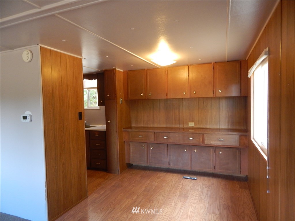 404 South Barr Road Port Angeles, WA 98362 - Photo 6 of 20 Gallery Image 6