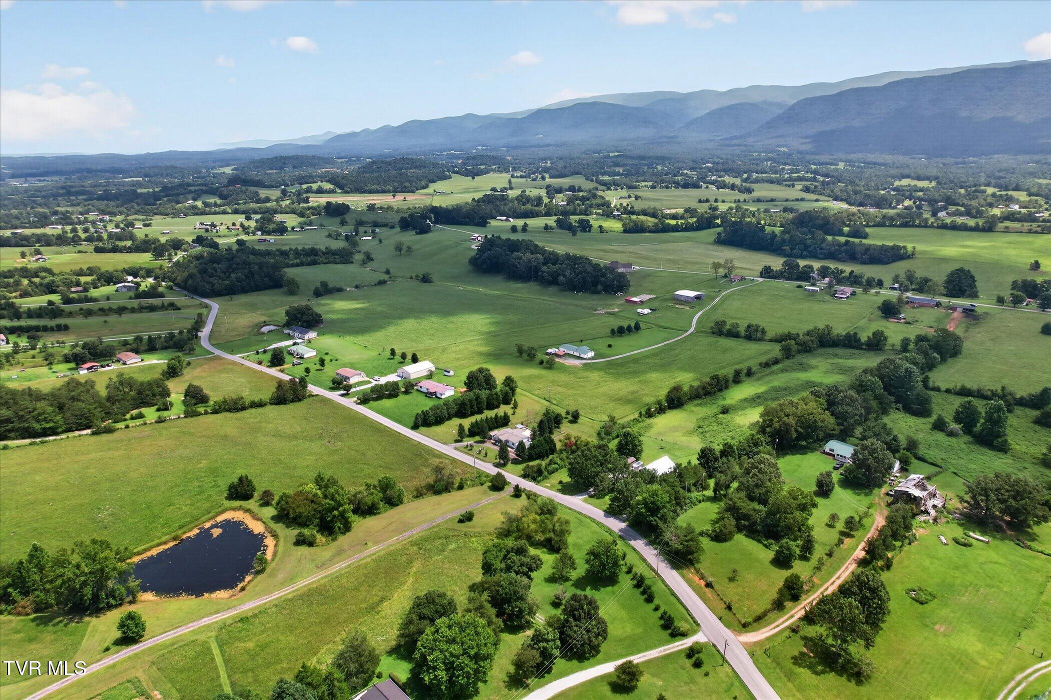 725 Shakerag Road Greeneville, TN 37743 - Photo 46 of 48 47-725-Shakerag-Rd-Greeneville-WindowSti