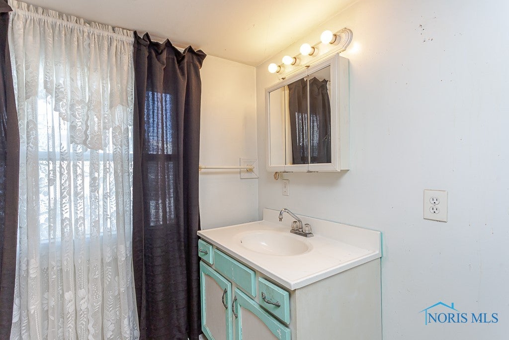 5713 Rudyard Road Sylvania, OH 43560 - Photo 32 of 35 Gallery Image 32