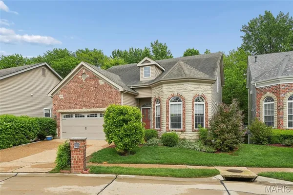 $449,900 | 139 Blue Water Drive, St. Peters, MO 63376