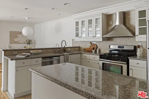 $699,000 | 6221 Monterey Road, Unit 205, Los Angeles, CA 90042