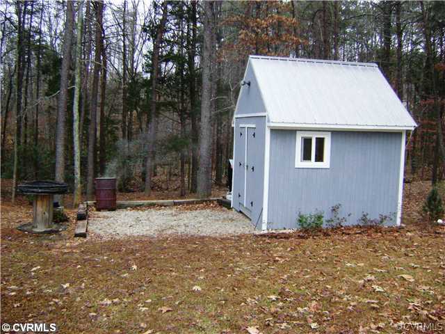 1070 Deep Run Road Cartersville, VA 23027 - Photo 11 of 12 Storage