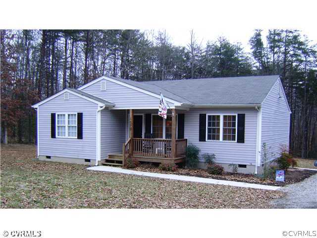 1070 Deep Run Road Cartersville, VA 23027 - Photo 2 of 12 Exterior Front