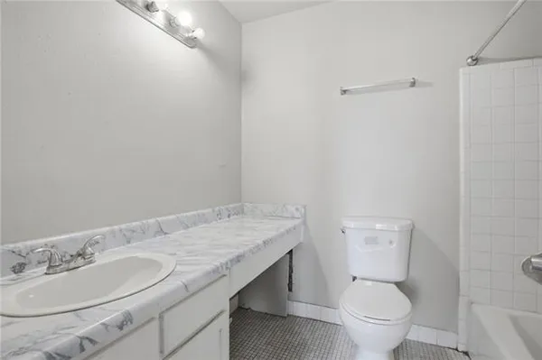 $1,474 | 1005 Chimney Wood Lane, New Orleans, LA 70126