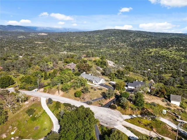 $463,000 | 31021 Blue Heron Way, Coarsegold, CA 93614