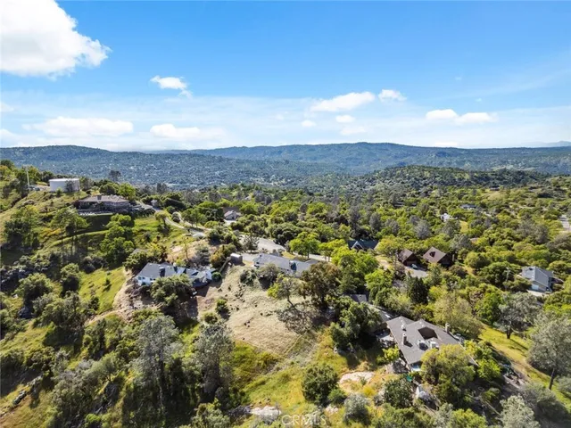 $463,000 | 31021 Blue Heron Way, Coarsegold, CA 93614