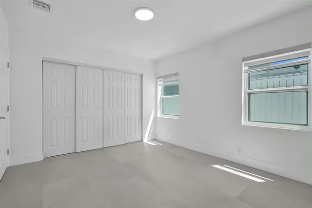 $564,000 | 1010 North 16th Avenue, Hollywood, FL 33020