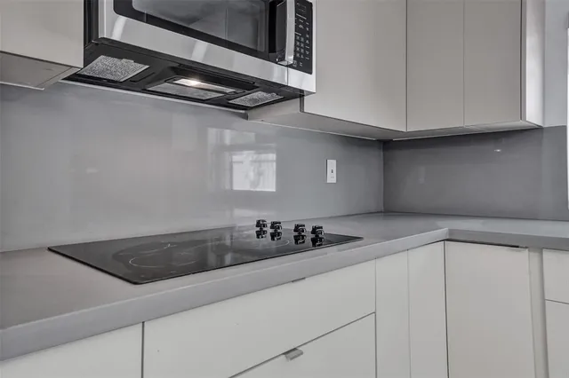 $564,000 | 1010 North 16th Avenue, Hollywood, FL 33020