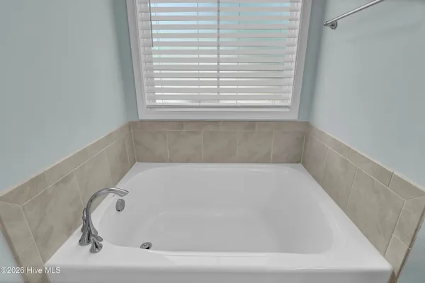 $649,500 | 175 Violetear Ridge, Hampstead, NC 28443