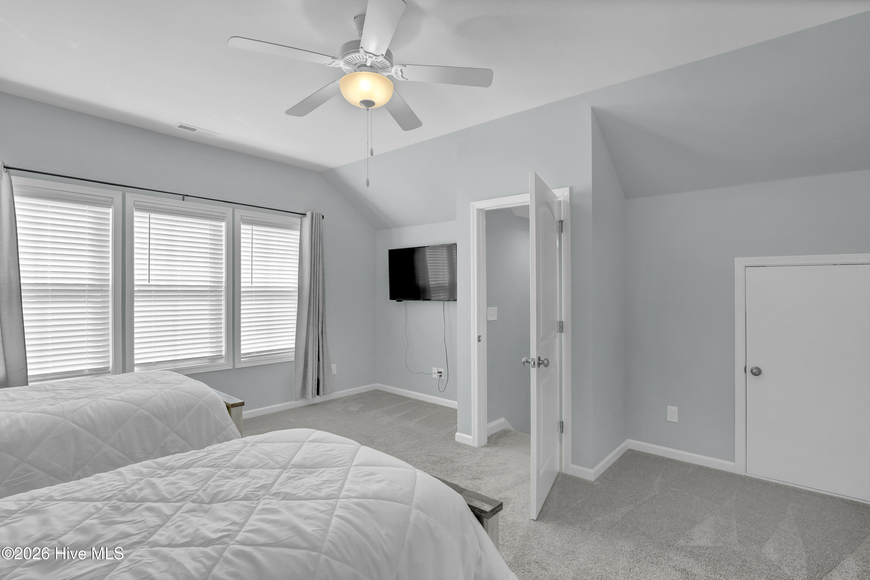 175 Violetear Ridge Hampstead, NC 28443 - Photo 23 of 68 22