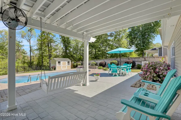 $649,500 | 175 Violetear Ridge, Hampstead, NC 28443