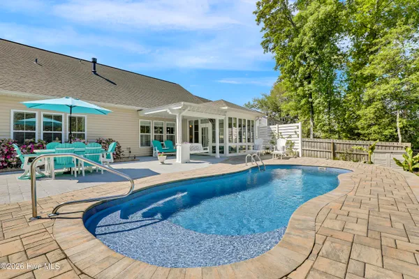 $649,500 | 175 Violetear Ridge, Hampstead, NC 28443