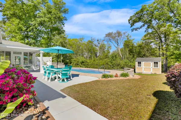 $649,500 | 175 Violetear Ridge, Hampstead, NC 28443