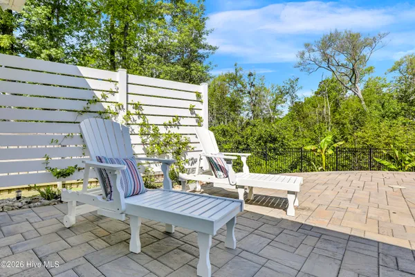 $649,500 | 175 Violetear Ridge, Hampstead, NC 28443