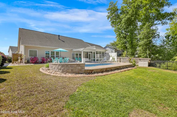 $649,500 | 175 Violetear Ridge, Hampstead, NC 28443