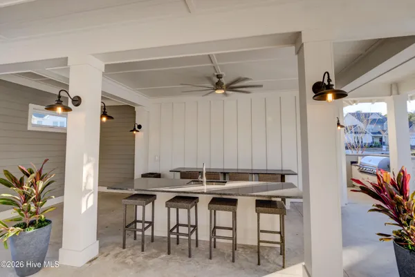 $649,500 | 175 Violetear Ridge, Hampstead, NC 28443