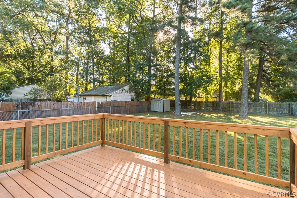 1105 Enon Church Road Chester, VA 23836 - Photo 9 of 34