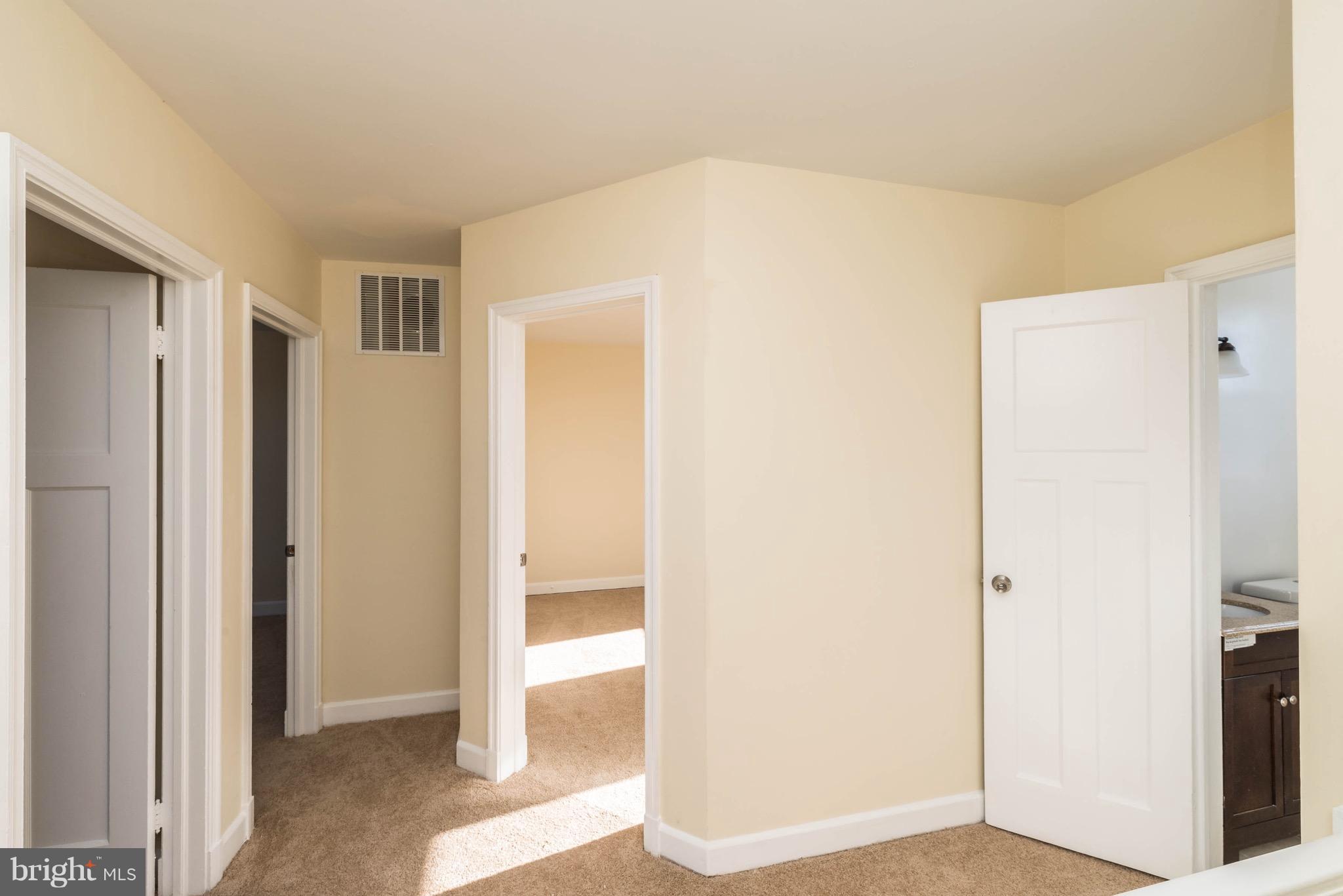 3584 Juneway Baltimore, MD 21213 - Photo 15 of 29 Interior (General)
