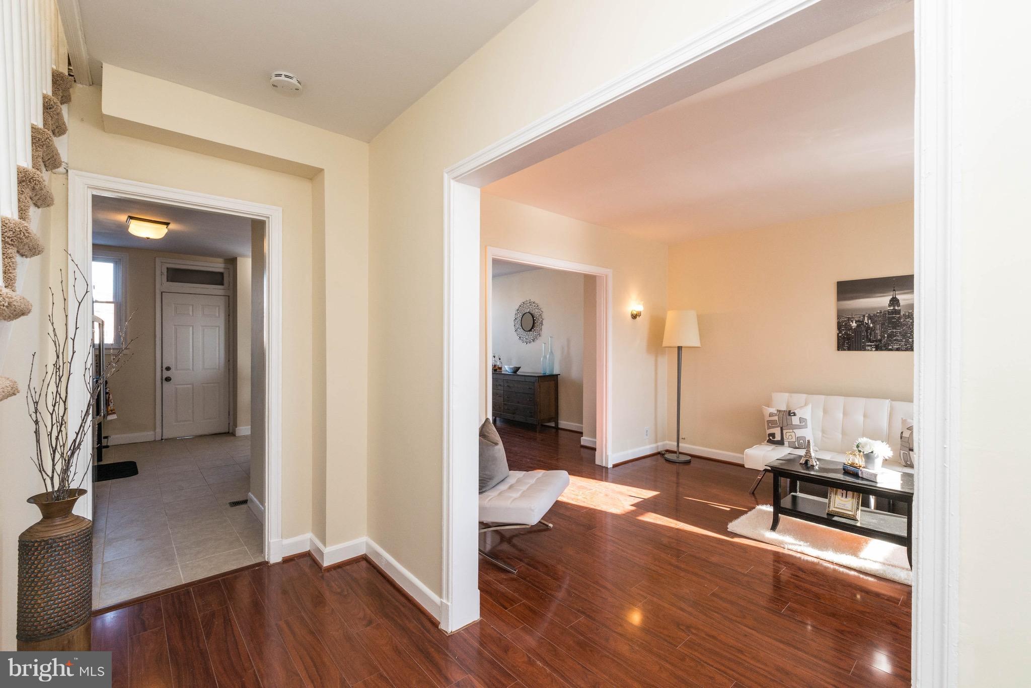 3584 Juneway Baltimore, MD 21213 - Photo 3 of 29 Interior (General)