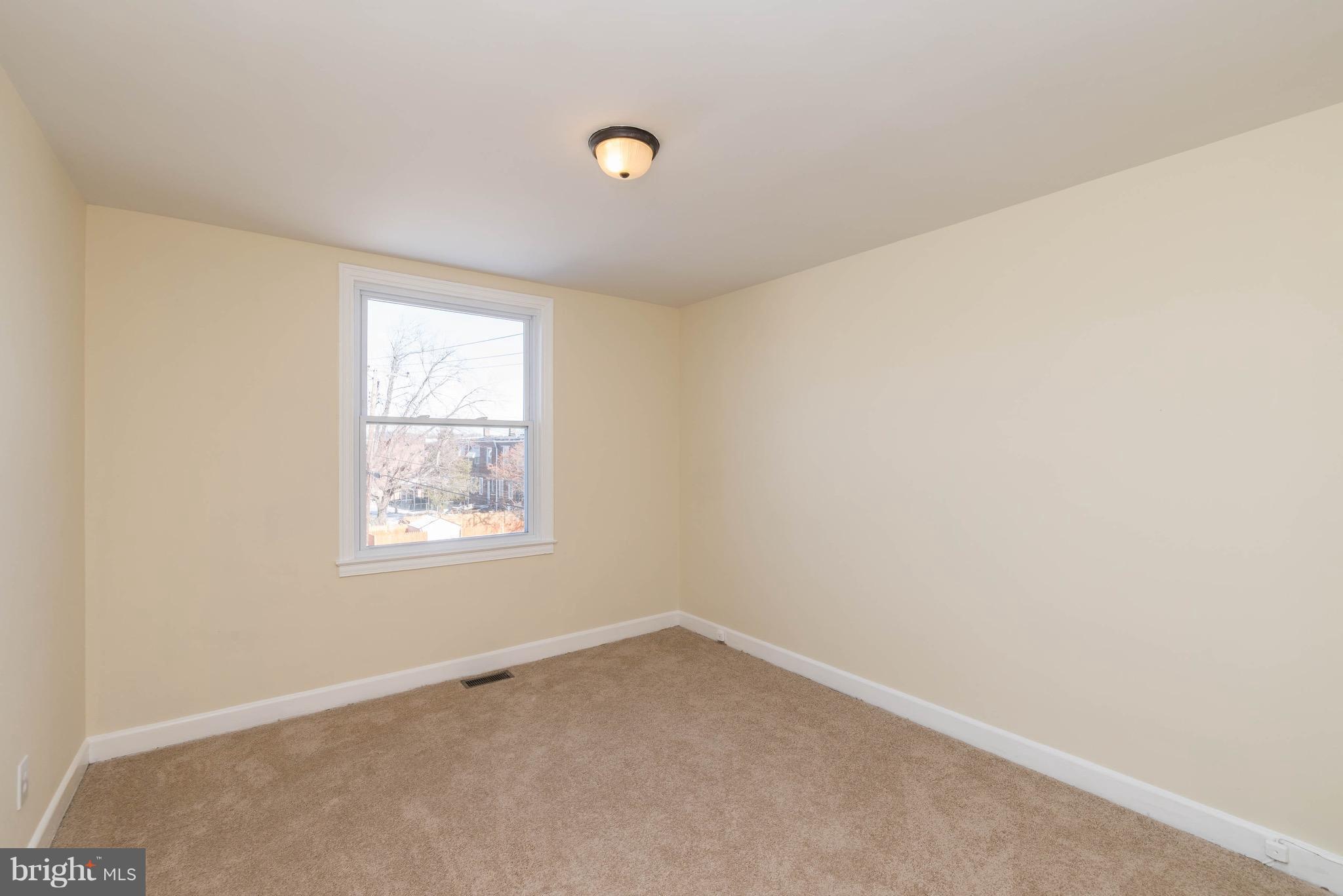 3584 Juneway Baltimore, MD 21213 - Photo 22 of 29 Interior (General)