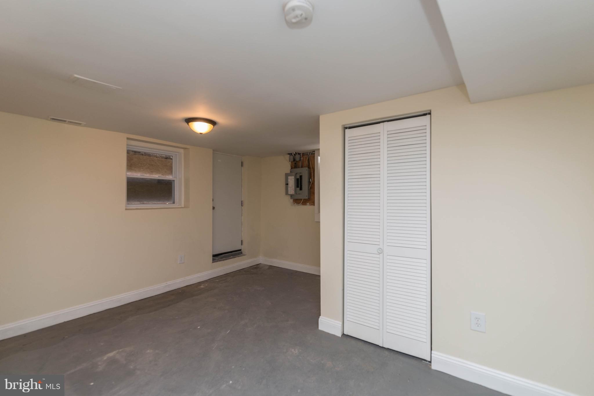 3584 Juneway Baltimore, MD 21213 - Photo 25 of 29 Interior (General)