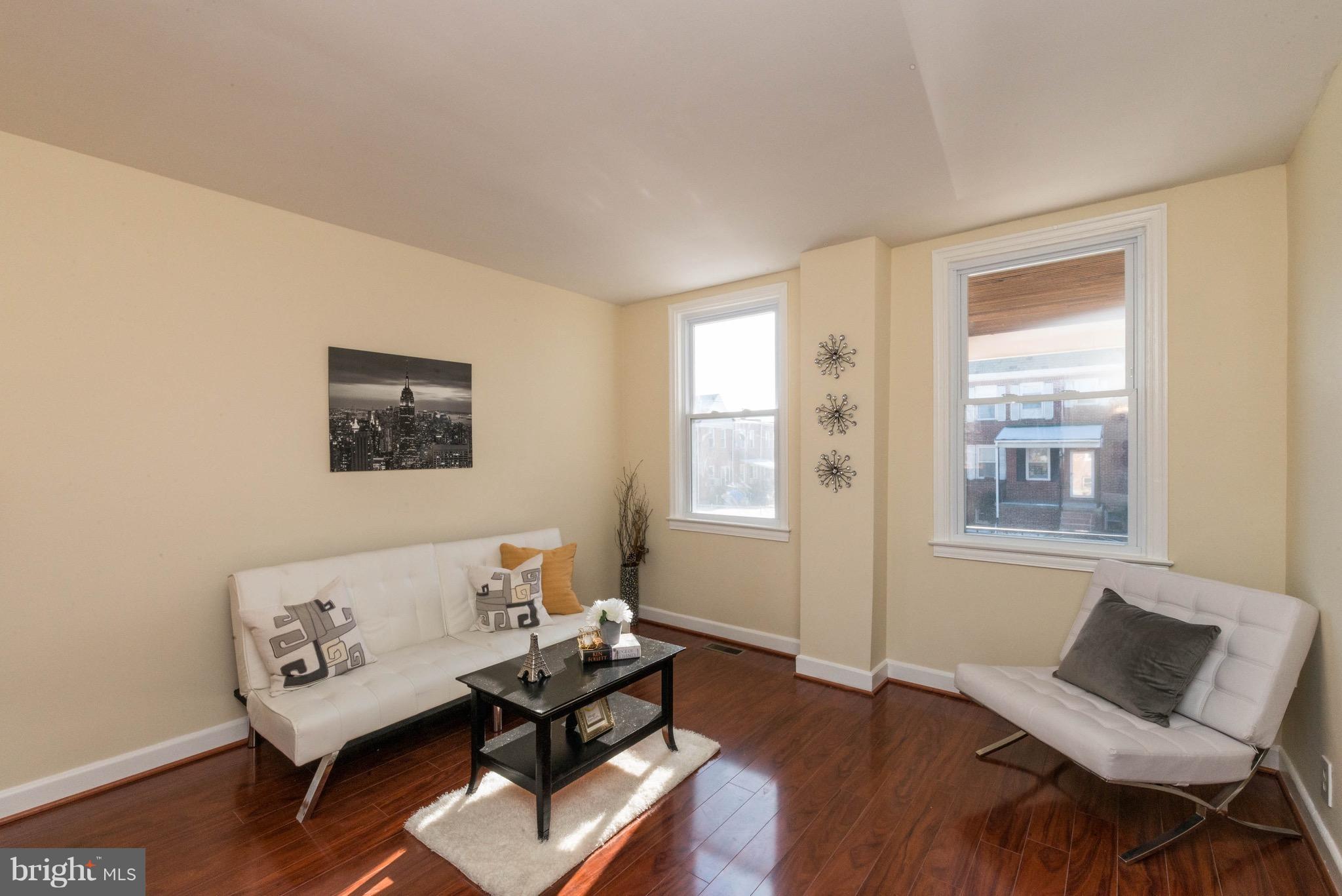 3584 Juneway Baltimore, MD 21213 - Photo 4 of 29 Interior (General)