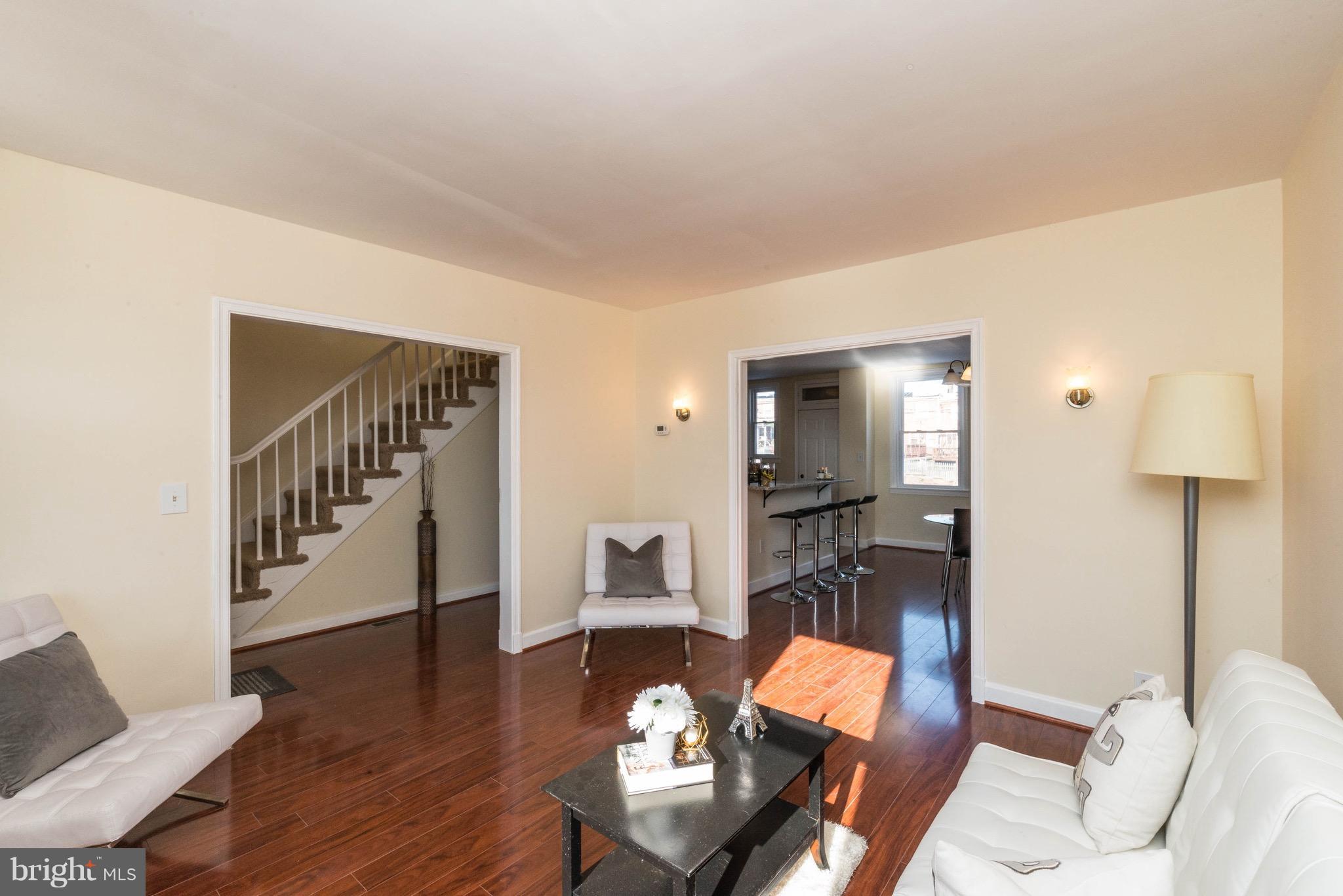 3584 Juneway Baltimore, MD 21213 - Photo 6 of 29 Interior (General)