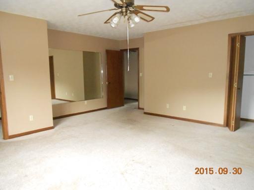 136 High Point Lane Oak Ridge, TN 37830 - Photo 6 of 10 090