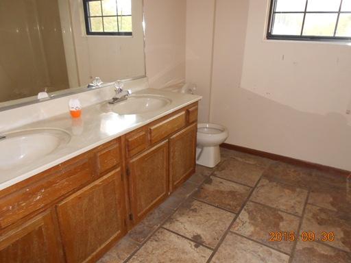 136 High Point Lane Oak Ridge, TN 37830 - Photo 9 of 10 088
