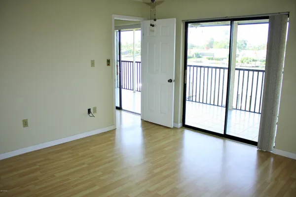 $2,500 | 325 South Banana River Boulevard, Unit 209, Cocoa Beach, FL 32931