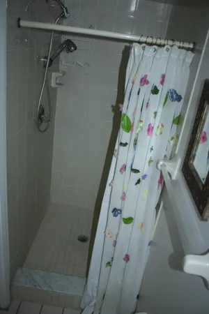 $2,500 | 325 South Banana River Boulevard, Unit 209, Cocoa Beach, FL 32931