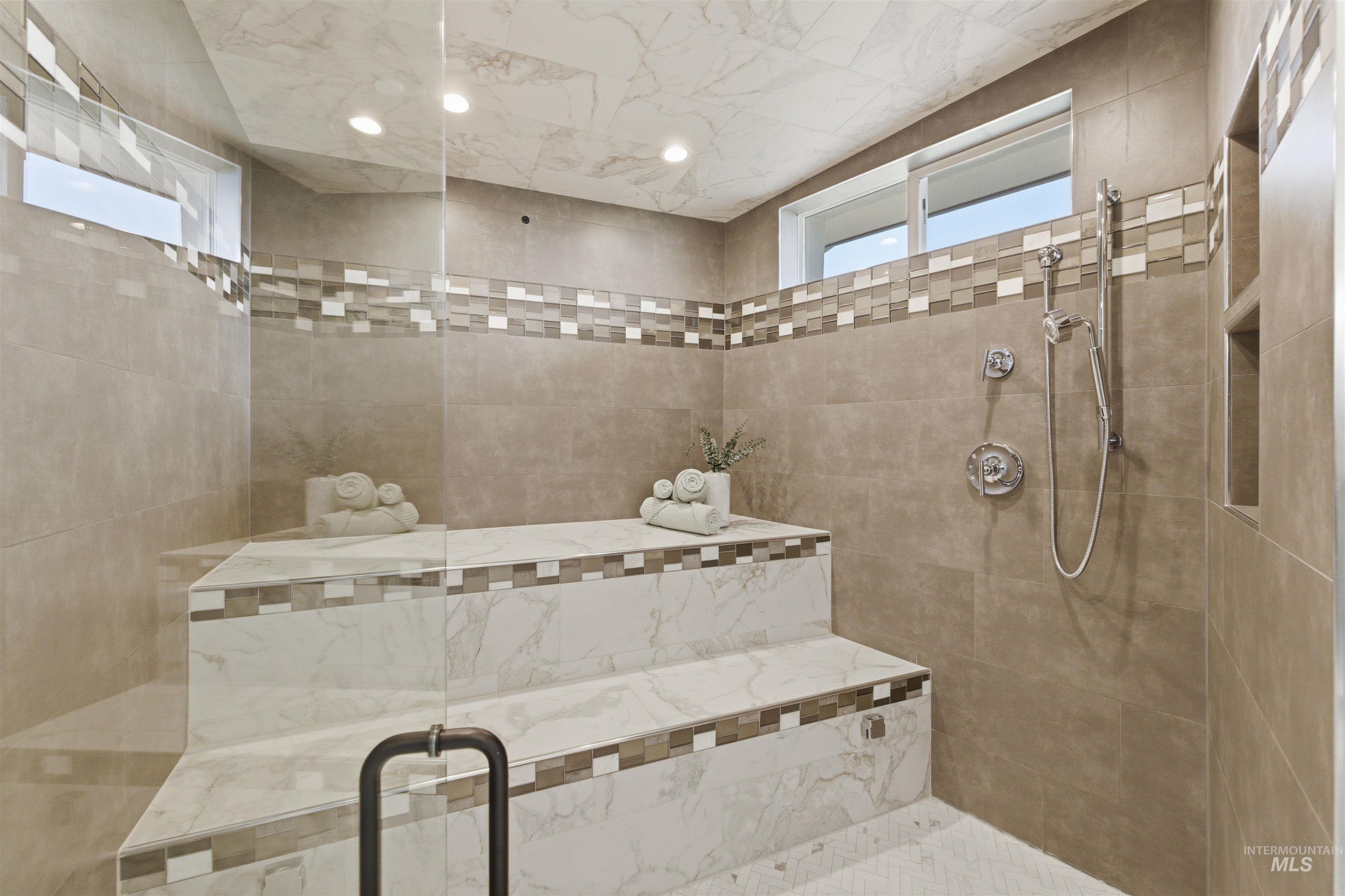4275 36th Street Boise, ID 83703 - Photo 20 of 50 Full bath with walk in shower and recessed lighting