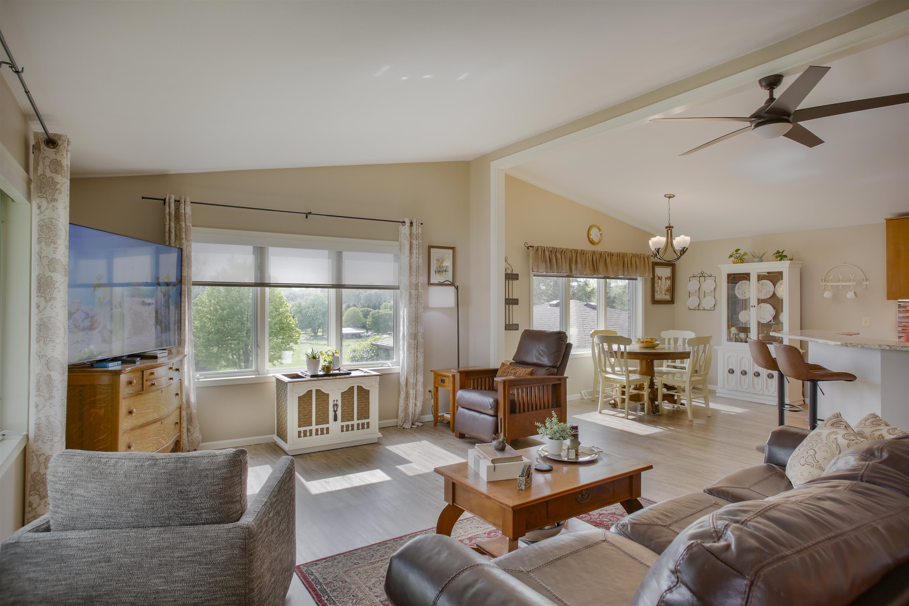 2349 West Pines Road Oregon, IL 61061 - Photo 4 of 34