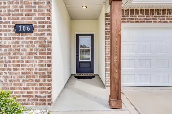 $2,400 | 106 Virtuous Street, Youngsville, LA 70592