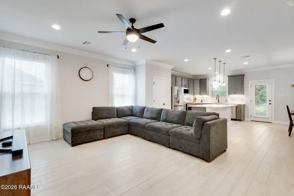 $2,400 | 106 Virtuous Street, Youngsville, LA 70592