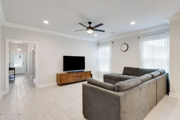 $2,400 | 106 Virtuous Street, Youngsville, LA 70592