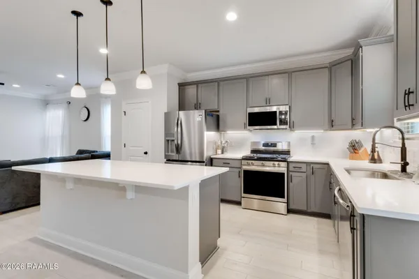 $2,400 | 106 Virtuous Street, Youngsville, LA 70592