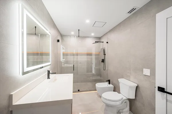 $5,499,000 | 10201 Southwest 64th Street, Miami, FL 33173