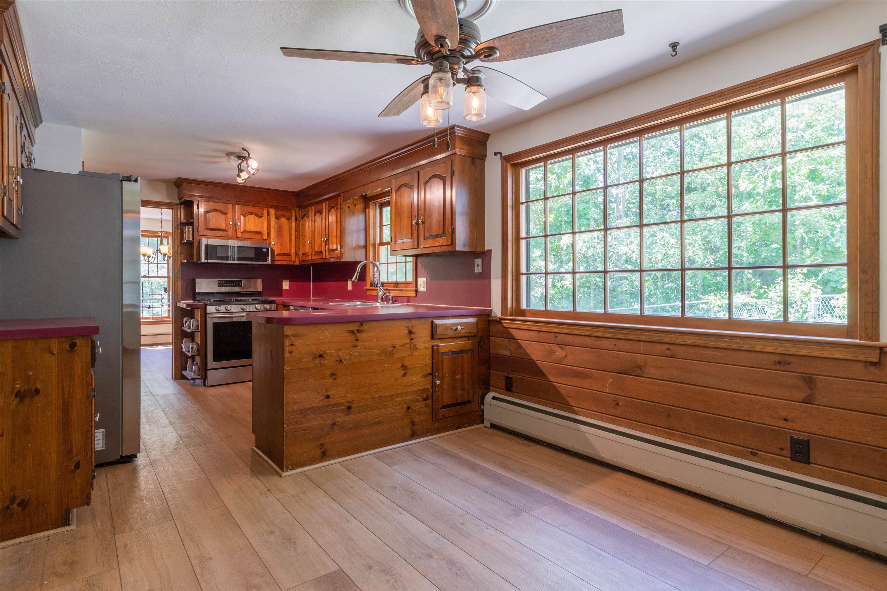 2 Ballard Road Derry, NH 03038 - Photo 3 of 27