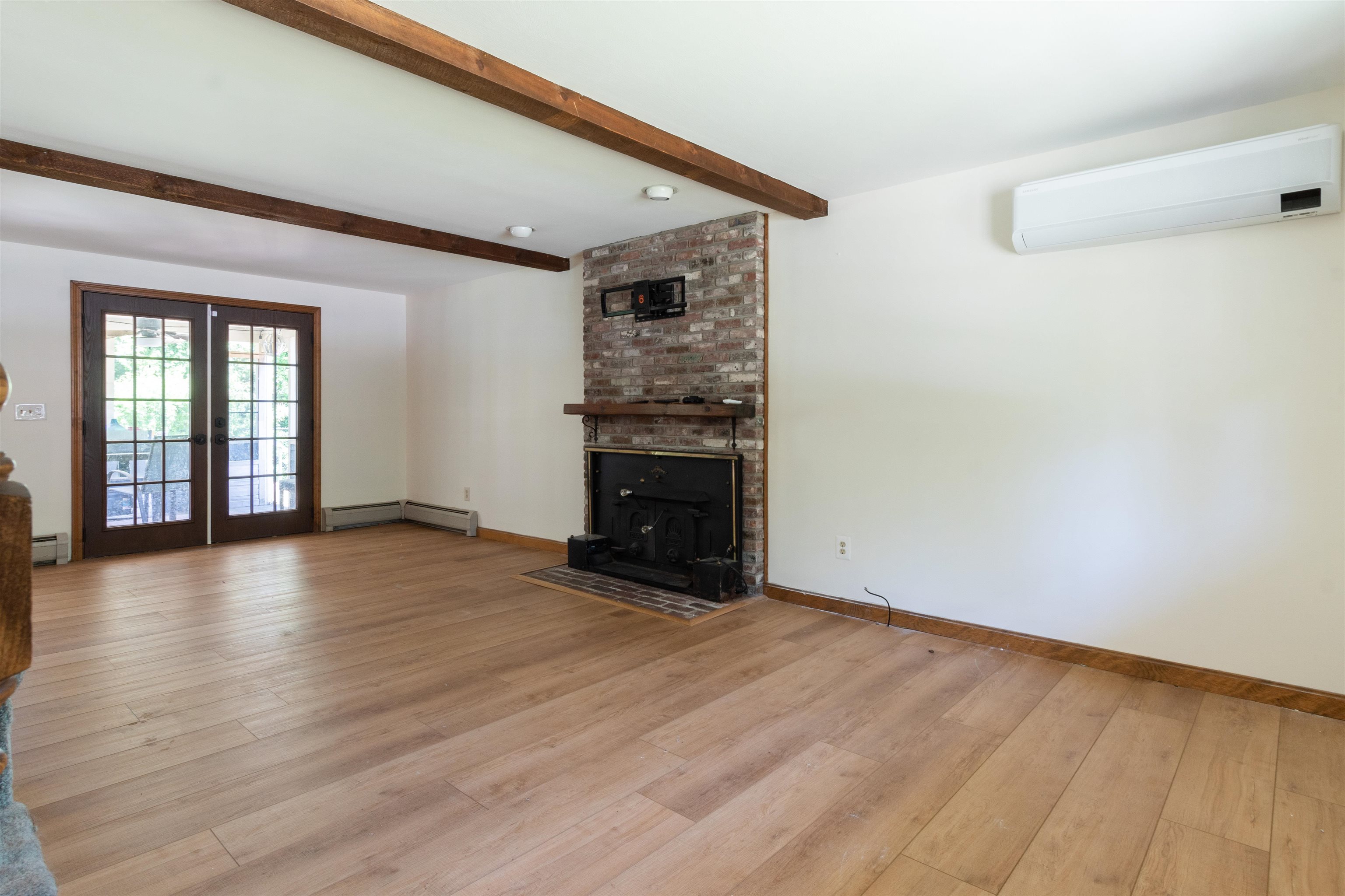 2 Ballard Road Derry, NH 03038 - Photo 7 of 27