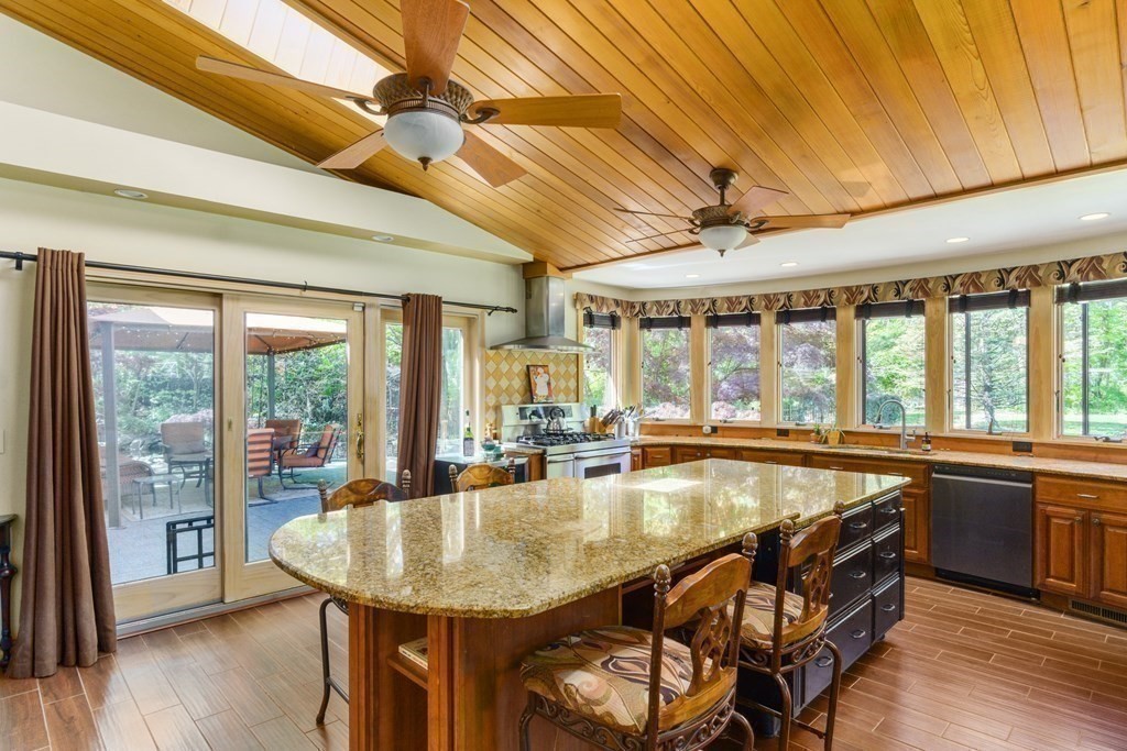22 Columbine Road Rehoboth, MA 02769 - Photo 11 of 37 Gallery Image 11