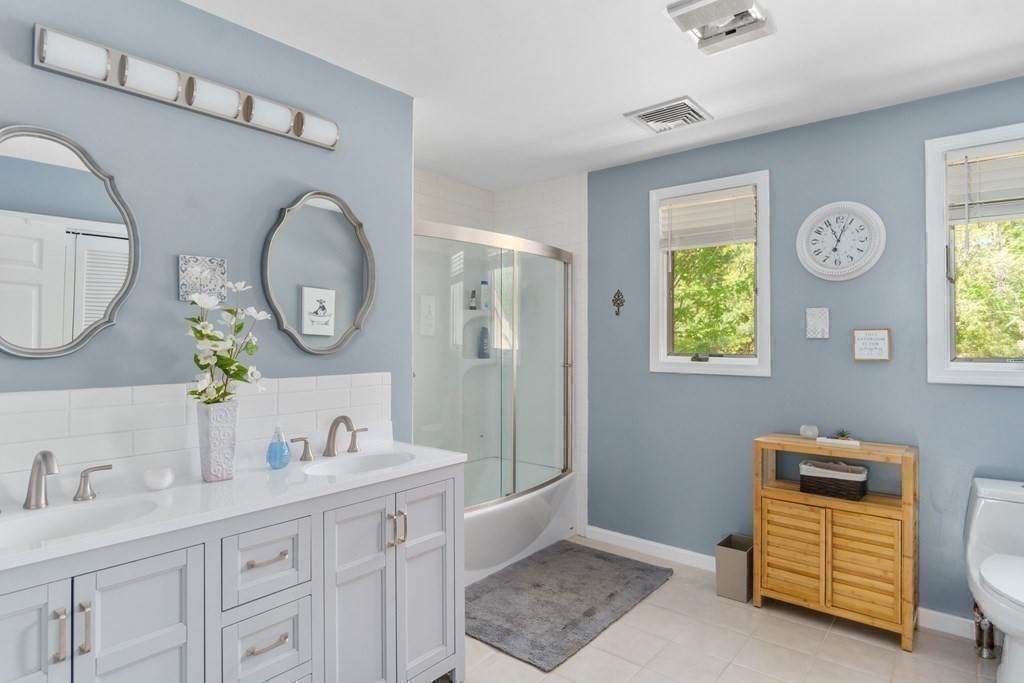 22 Columbine Road Rehoboth, MA 02769 - Photo 23 of 37 Gallery Image 23