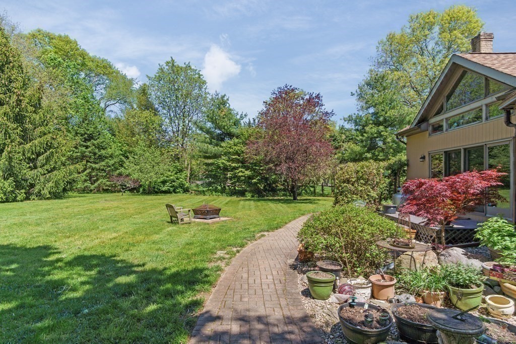 22 Columbine Road Rehoboth, MA 02769 - Photo 35 of 37 Gallery Image 35