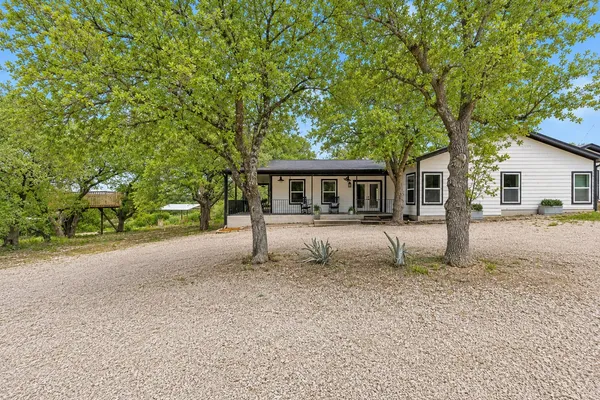 $927,500 | 3657 Ranch Road 3232, Johnson City, TX 78636