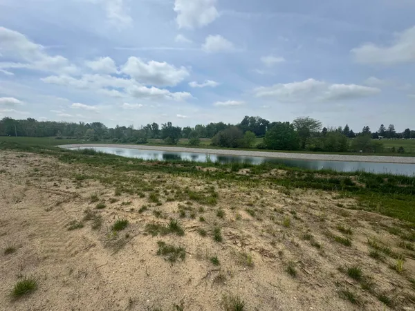 $119,900 | 652 Keltic Pines, Huntertown, IN 46748