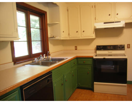 165 NW Road Westfield, MA 01085 - Photo 11 of 30 Gallery Image 11