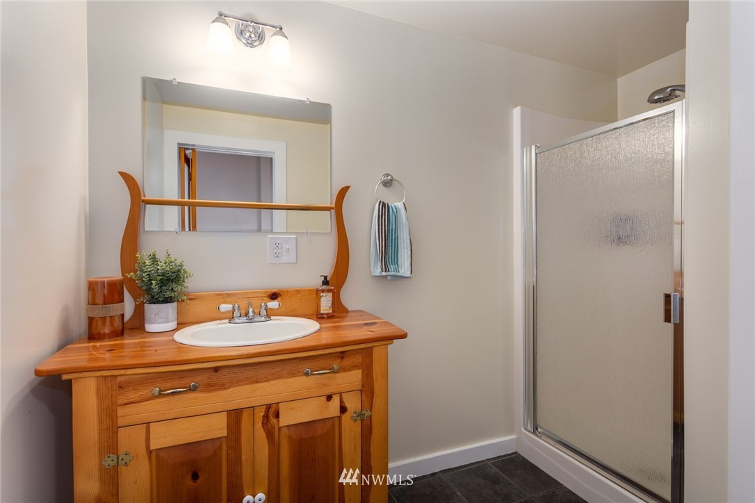 27416 Lower Burnett Road East Buckley, WA 98321 - Photo 14 of 25 Gallery Image 14